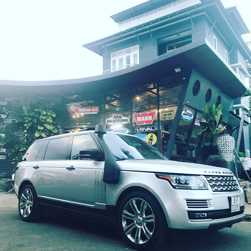 Độ ống thở cho SUV hạng sang - thú chơi dị của đại gia Việt